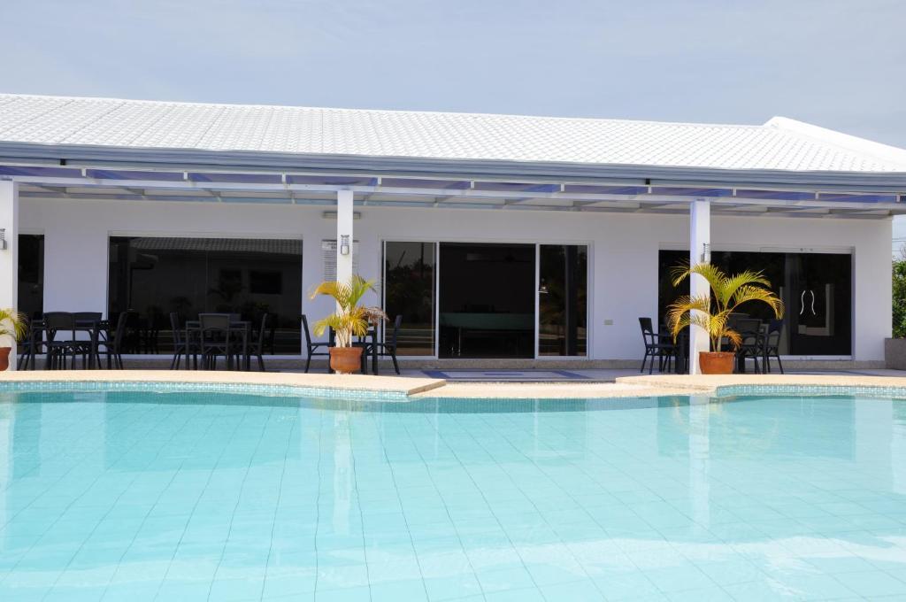 Olivia Resort Serviced Apartments And Bungalows Panglao Exterior foto