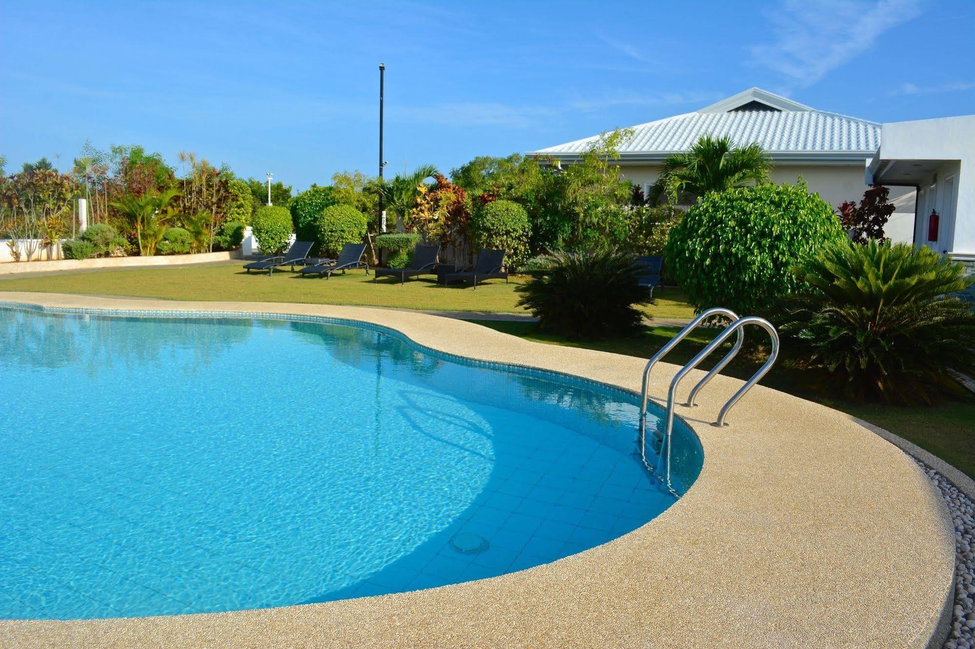 Olivia Resort Serviced Apartments And Bungalows Panglao Exterior foto