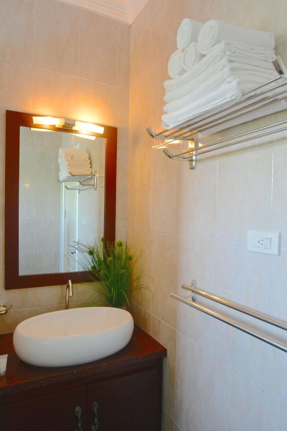 Olivia Resort Serviced Apartments And Bungalows Panglao Exterior foto